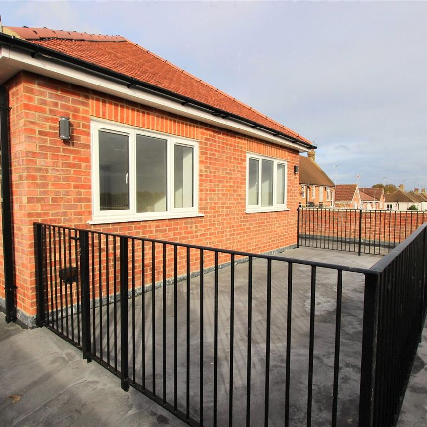 Eastwood Road North, Leigh-on-Sea, Essex, SS9 - Photo 1