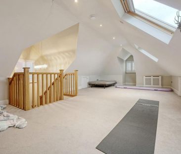 5 bedroom detached house to rent - Photo 3