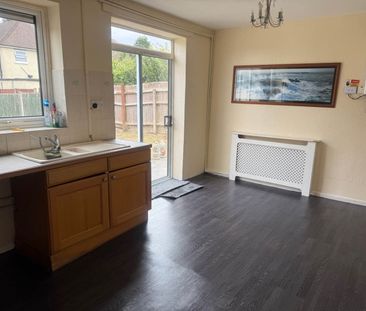 3 Bed Semi-Detached House, Amyson Road, LE5 - Photo 5