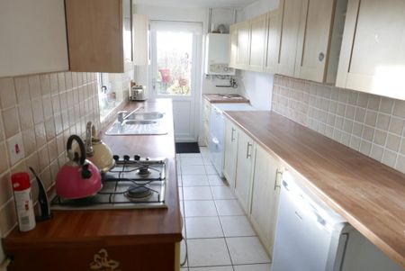 2 bedroom cottage to rent - Photo 5