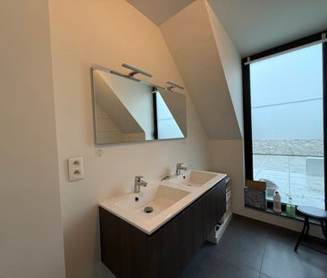 Prachtig dakappartement met ruim terras in Westerlo - Photo 3