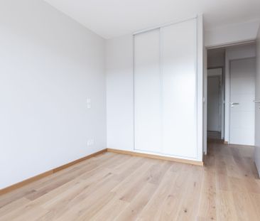 Location Appartement 5 pièces 116m² MEYLAN 38240 - Photo 1