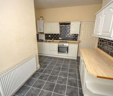 2 bed flat to rent in Spohr Terrace, South Shields, NE33 - Photo 5