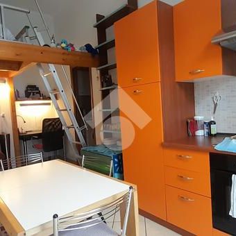 Monolocale in affitto - Photo 2