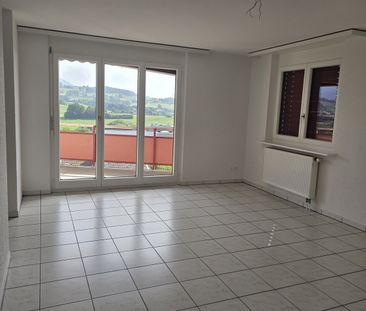 Charmante 3.5 Zimmerwohnung im 1.OG - Photo 5