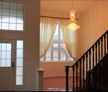 For Lease - 8 Mimosa Street, Markham, Ontario - Photo 5