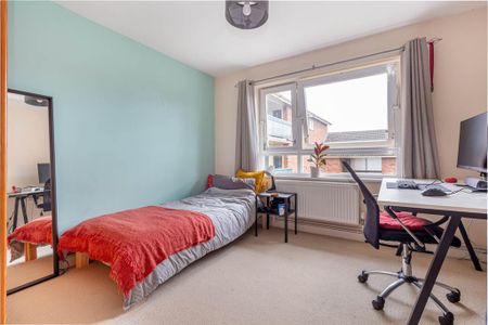 2 bedroom apartment to rent - Photo 4