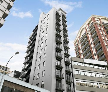 City Living at its Best!! - Photo 4