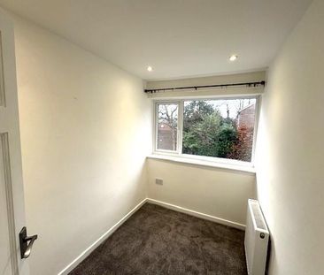 3 bedroom terraced house to rent - Photo 5