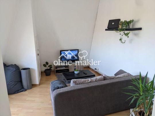 Schöne renovierte Wohnung - ruhig & zentral gelegen: 2-ZKB mit Einbauküche - Photo 1