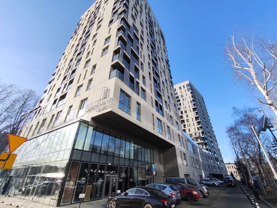 Apartament w centrum Katowic – Sokolska Towers - Zdjęcie 1