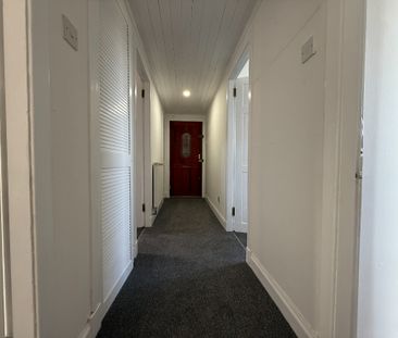 218 Rotherwood Ave - Photo 4