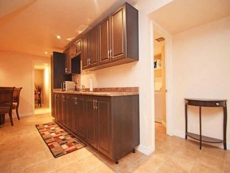 For Lease - 1602 Coram Crescent Unit# Lower, Mississauga, Ontario - Photo 3