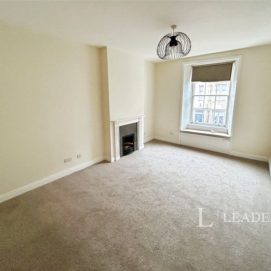 1 bedroom apartment to rent High Street East, Uppingham, Oakham, Rutland, LE15 - Photo 1