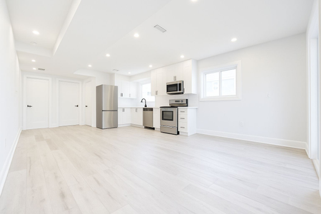 For Lease - 66 Grove Street Unit# 1, Welland, Ontario - Photo 4