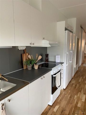 Östra Kaserngatan 4 B - Photo 3