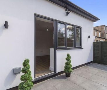 Property to rent - Photo 1