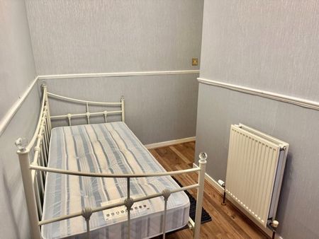 Flat D, 11 Walker Road, AB11 8DQ, Aberdeen - Photo 4