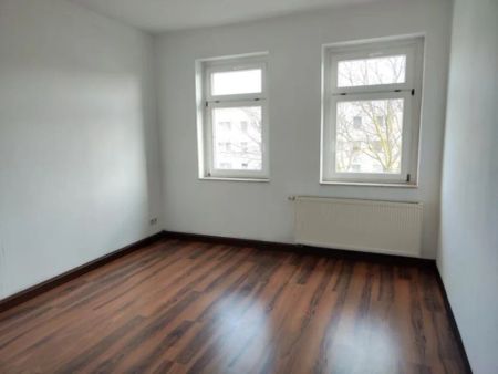 O093W3 - Kleine 3-Raum-Wohnung nähe Stadtzentrum! - Foto 5