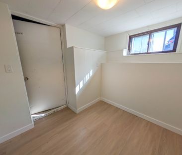 All Inclusive 1 Bed + Den Unit In Welland! - Photo 6