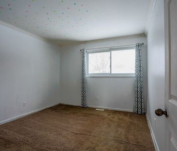 For Lease - 12 Mendip Crescent, London South, Ontario - Photo 5