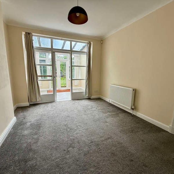 Bradston Road, Leicester, Leicestershire, LE2 - Photo 1