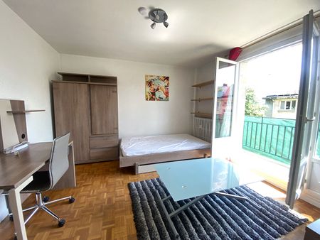 Apartment - Photo 2