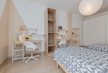 Via Cesare Cremonino, Padova, Veneto 35124