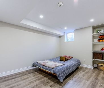 For Lease - 122 Bonnie Braes Drive, Brampton, Ontario - Photo 1