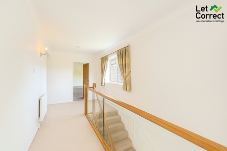 5 bedroom detached house to rent - Photo 2