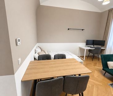Altbau Mietwohnung 1040 Wien, Nähe Mayerhofgasse - Foto 1