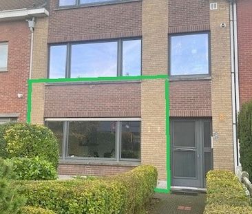 LICHT RUIM GEZELLIG APPARTEMENT MET 1 ZEER GROTE SLAAPKAMER EN AUTO... - Foto 5