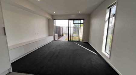 City Centre - Photo 3