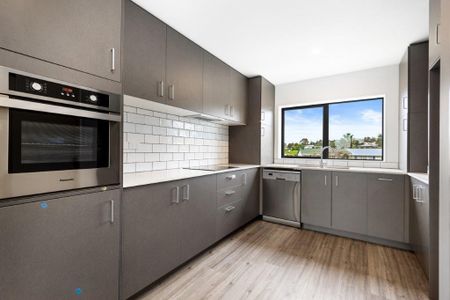 2 Castledine Crescent, Glen Innes - Photo 2