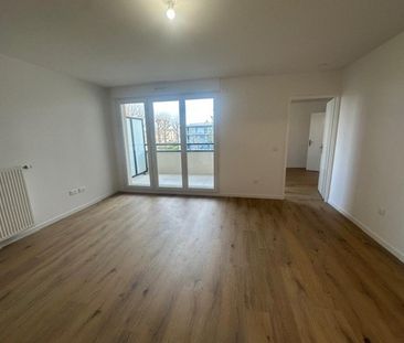 location Appartement T2 DE 43.41m² À PLAISIR - Photo 6