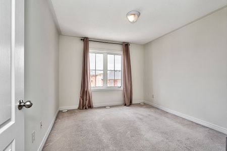 For Lease - 39 Hays Boulevard Unit# 12, Oakville, Ontario - Photo 4