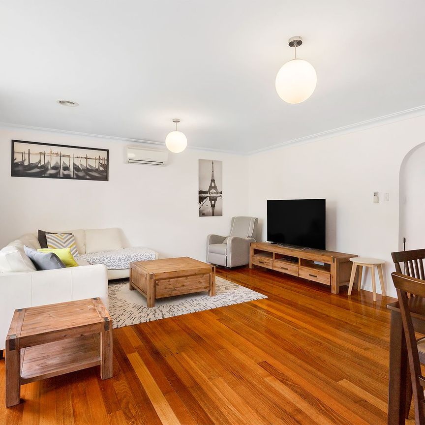 Unit 2/15 Albert Crescent, Surrey Hills. - Photo 1