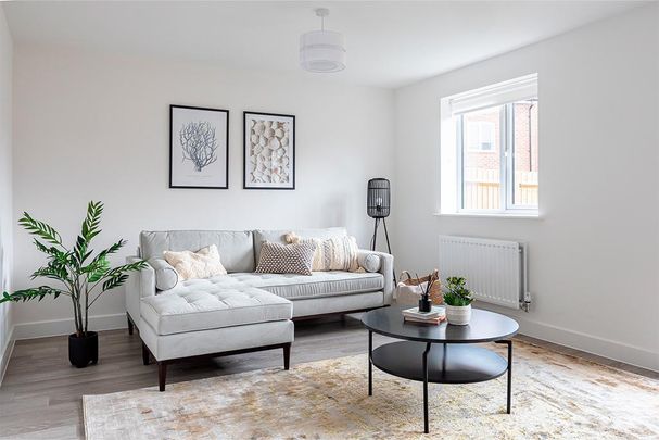 3 bedroom semi-detached house to rent - Photo 1