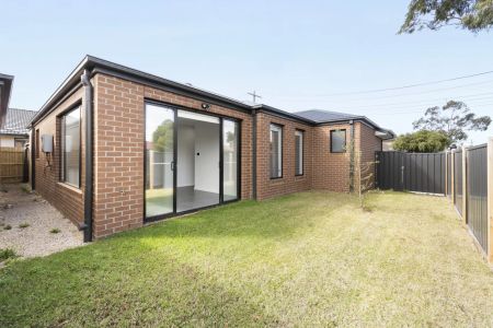 Modern Living in a Prime Location - Photo 4