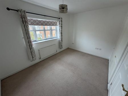 2 bedroom semi-detached house to rent - Photo 5