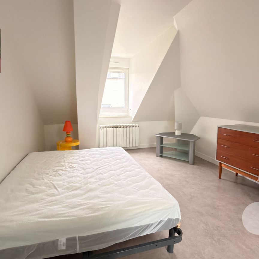 Location Appartement 1 pièce 11m² - Photo 1