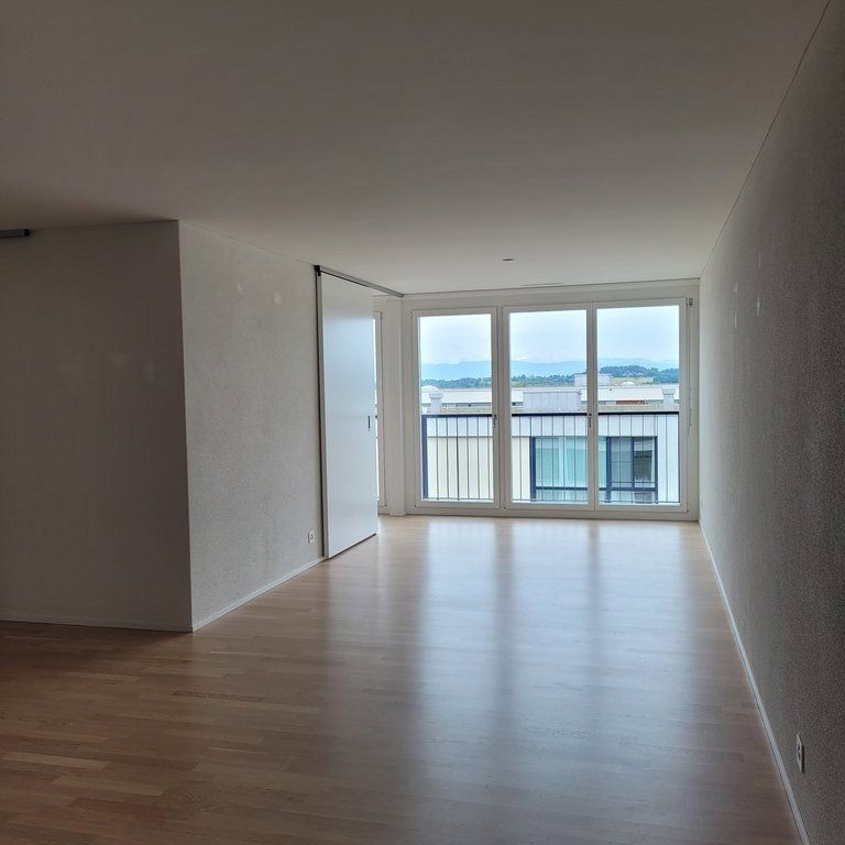 3.5 Zimmer, 105 m², 3. Stock - Photo 1