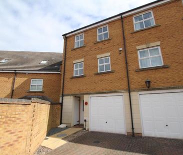 ***STUDENT PROPERTY *** A superb SIX bedroom student property which... - Photo 4