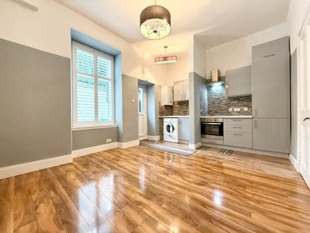 Clarkston Road, Cathcart - Photo 3
