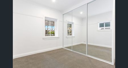 53 Melrose Parade, Clovelly NSW 2031 - House For Rent | Domain - Photo 2