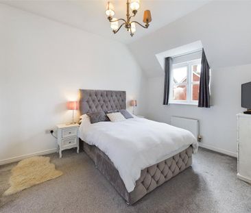 2 bedroom detached house to rent - Photo 1