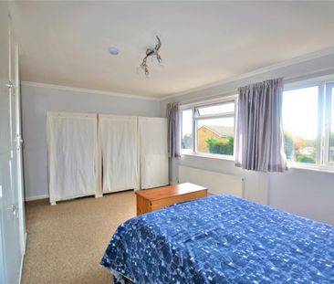 A 3 Bedroom Semi-Detached House Instruction to Let in Bexhill-on-Sea - Photo 6