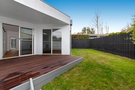 For inspection details please contact : Adriana McDonald : amcdonald@hodges.com.au - Photo 4