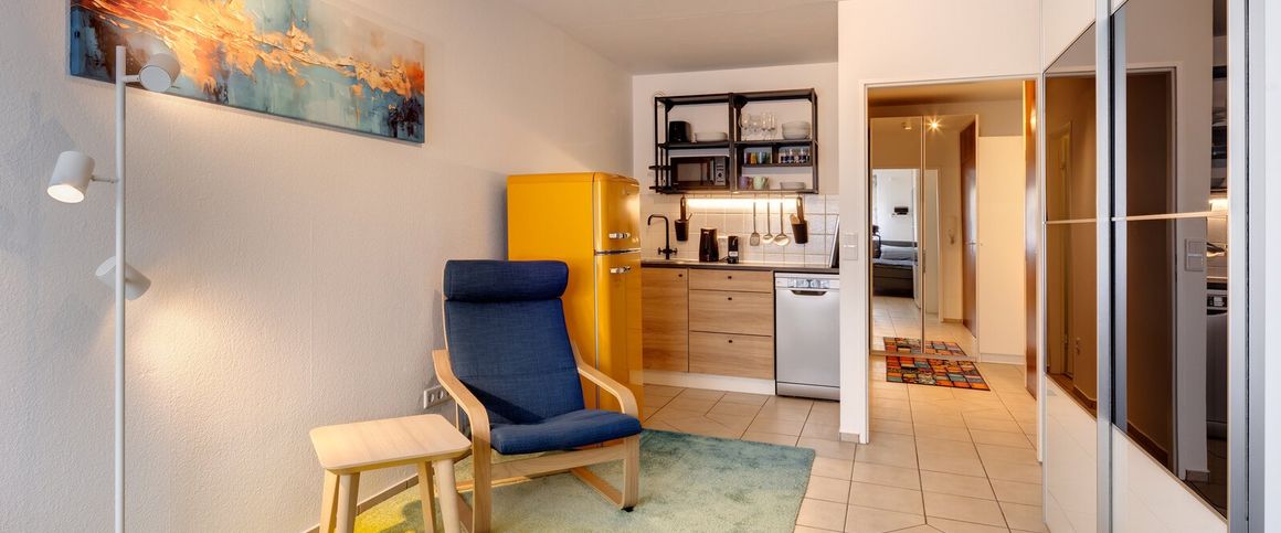 Fully equipped 1-room apartment in quiet location - Foto 1