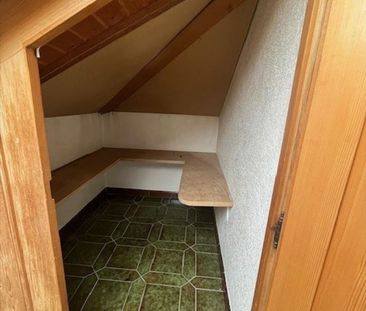 Large 2.5-room apartment near the train station - Photo 4